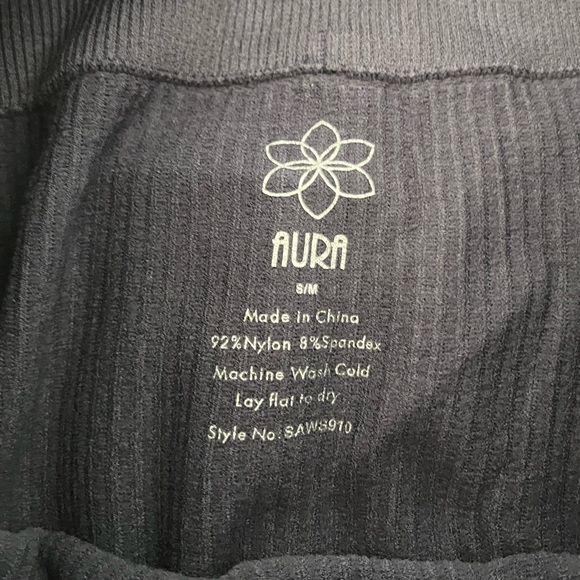 🚨SOLD🚨Gray/Blue Gym/Lounge Set - Picture 3 of 3